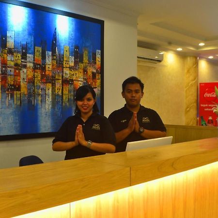 Maven Fatmawati Hotel Jakarta Exterior foto