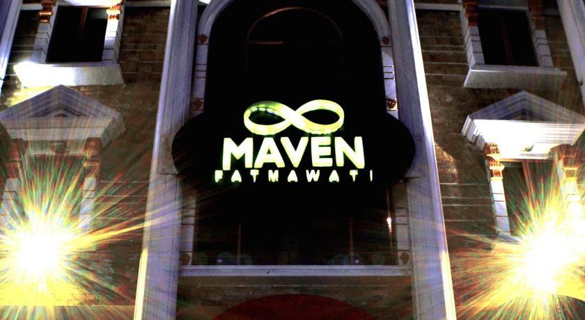 Maven Fatmawati Hotel Jakarta Exterior foto